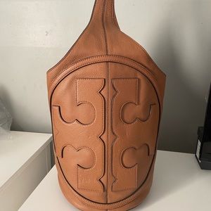 Tory Burch All T Hobo bag